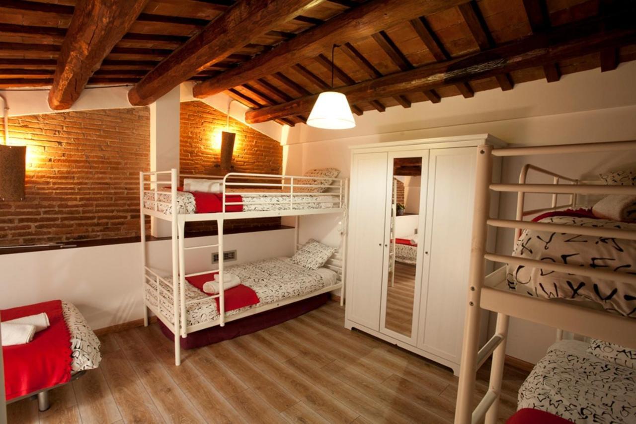 Coroleu House Barcelona Albergue Habitación foto